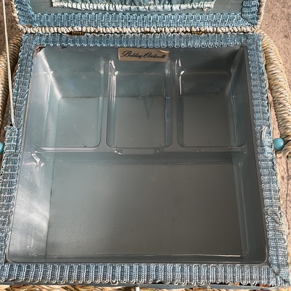 Mid-century Belding Corticelli Sewing Box - Made in Japan - Picture 5 of 12